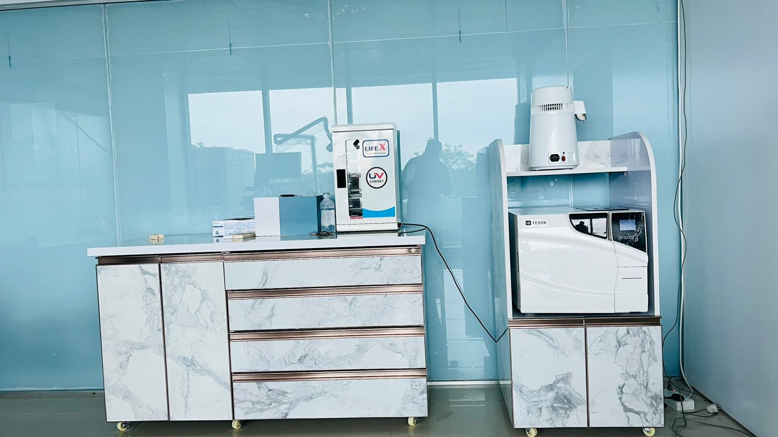 The sterilization station for dental tools